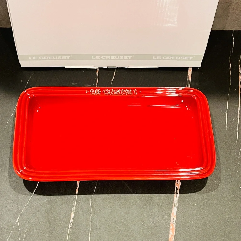 Le Creuset Rectangular Plate - Picture 1 of 4